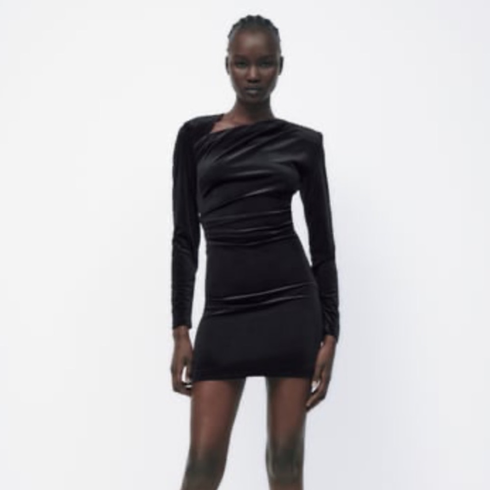 NWT ZARA VELVET ASYMMETRIC DRESS IN BLACK, SIZE L